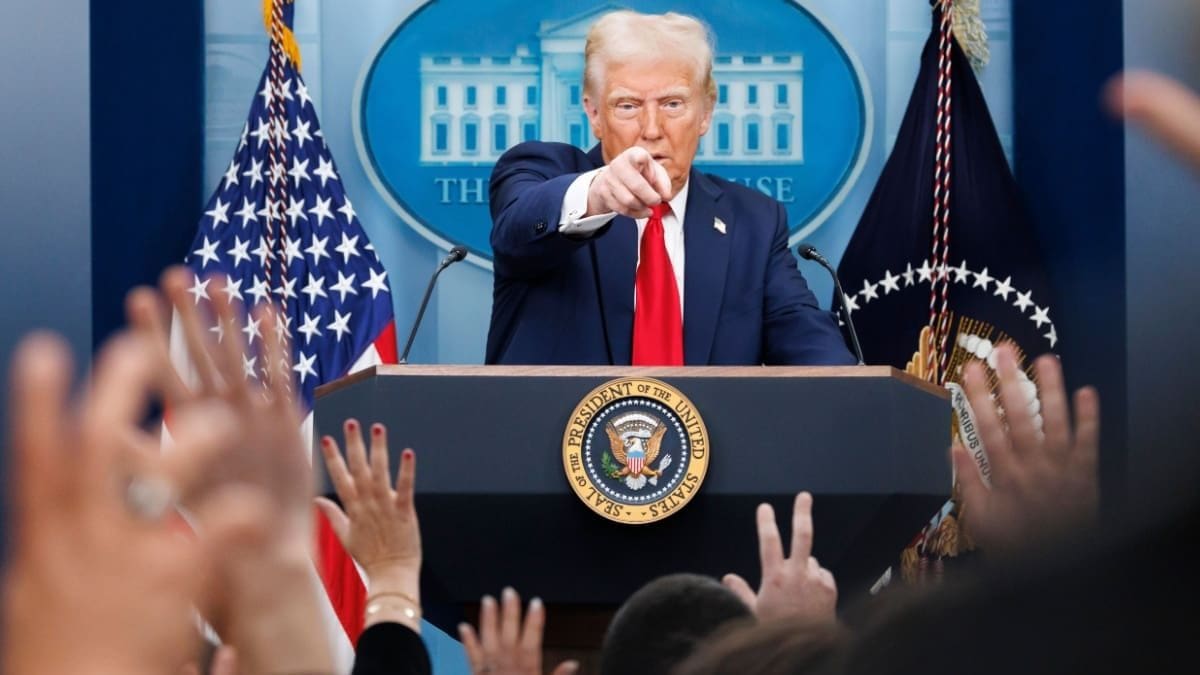 Trump presenta informe cripto: EE. UU. quiere liderar el sector