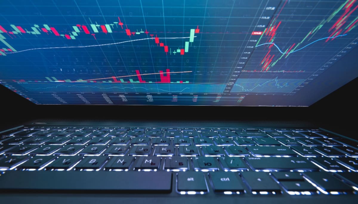 El XRP podría subir con fuerza gracias al «cruce dorado», el mercado espera confirmación