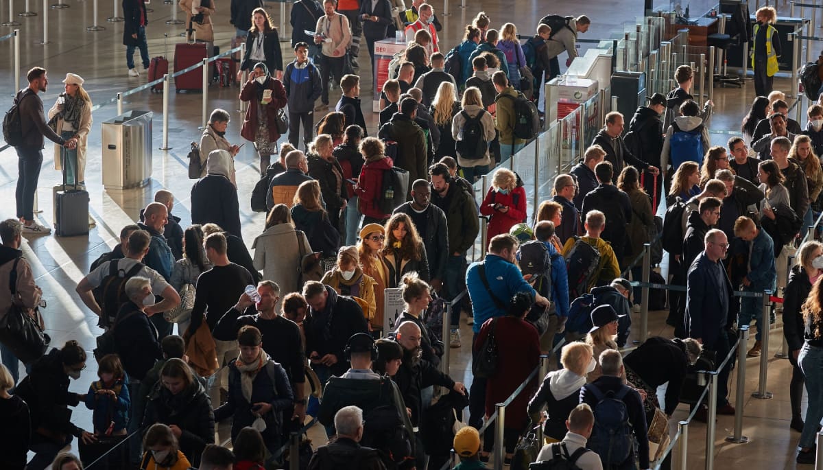 Los holders de Ethereum hacen fila masiva para salir del staking