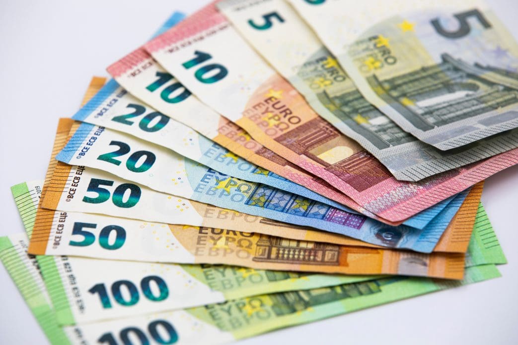 Los billetes van a cambiar y tú puedes ayudar con el diseño