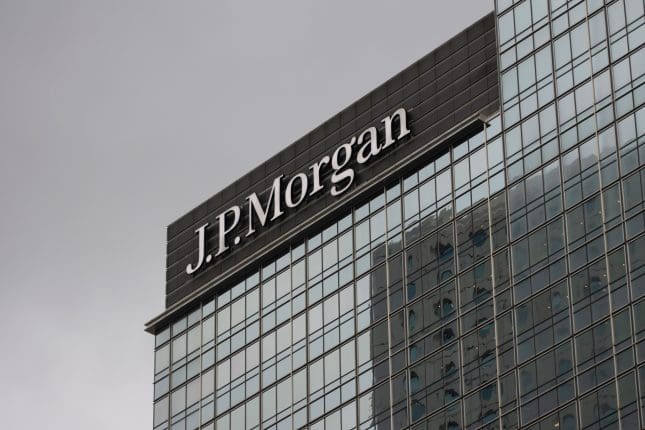 Hombre de 32 años estafa a JPMorgan: €161 millones por usuarios falsos