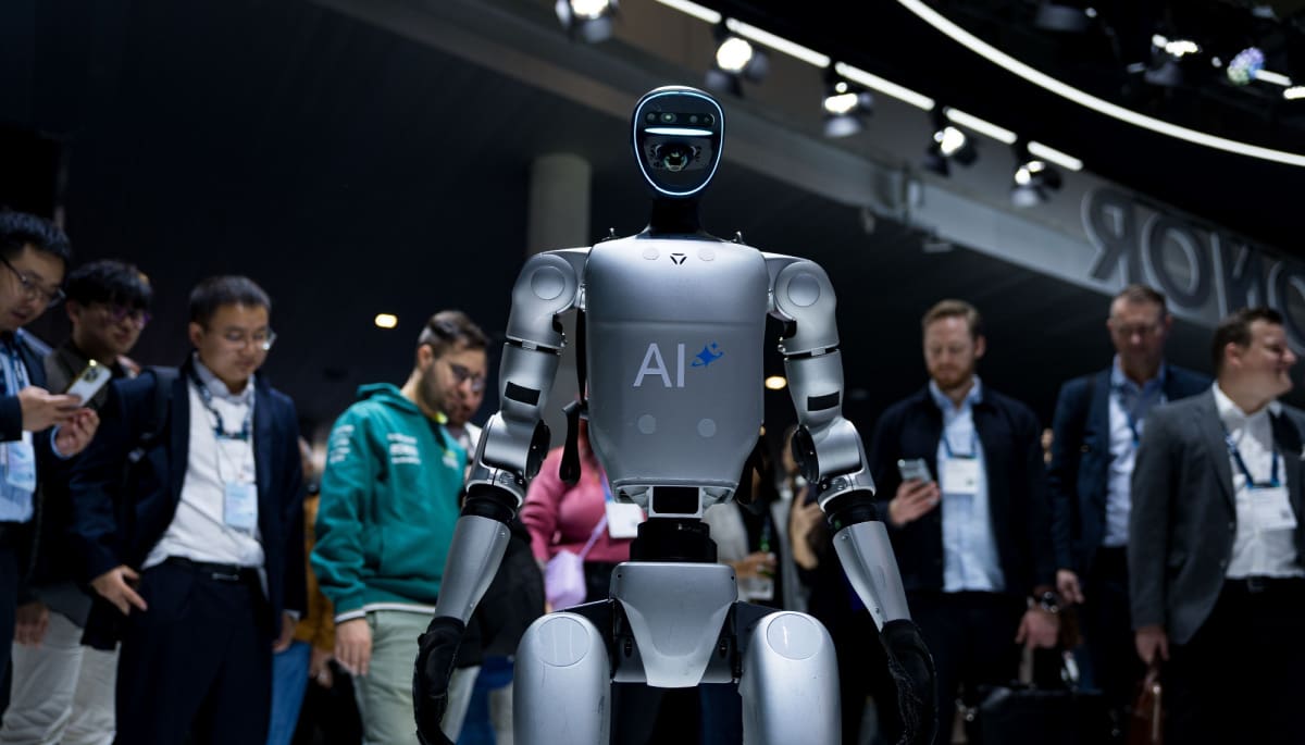 Plataforma cripto presenta nuevos asistentes de IA