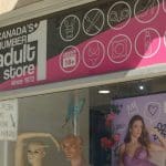 Partidos de baloncesto interrumpidos por insólita maniobra cripto con juguetes sexuales