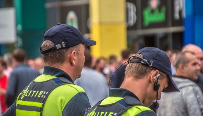 Falso agente roba €2,4 millones en BTC con una sola llamada telefónica