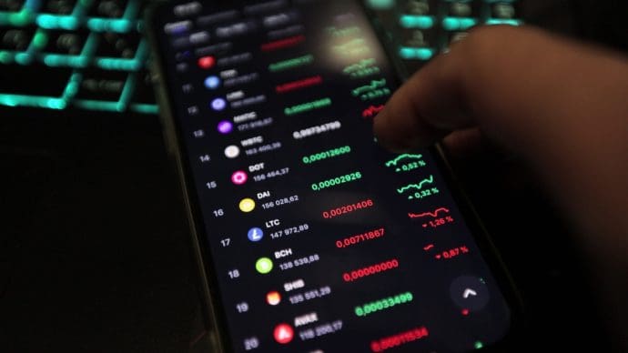 El mercado cripto cae por tercer trimestre, pero el uso sigue creciendo