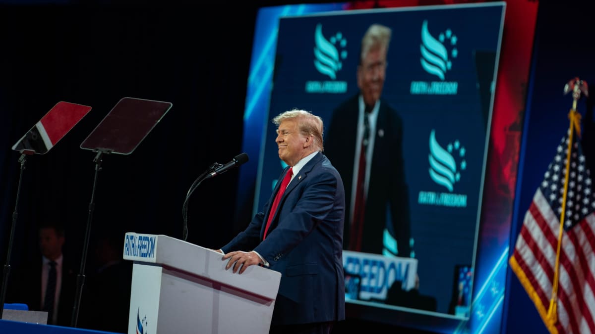 Trump aviva las tensiones: “Estamos en medio de una guerra comercial”