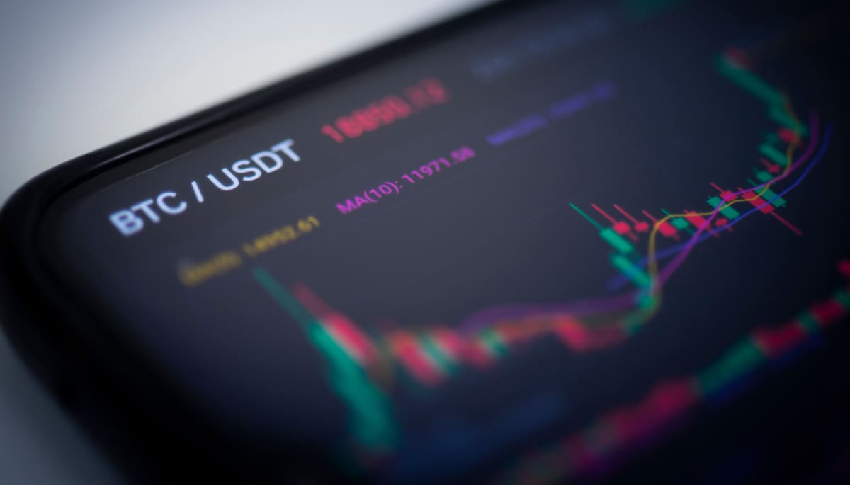 El precio de Bitcoin atrapado entre dos fuegos: por qué ahora gana la paciencia