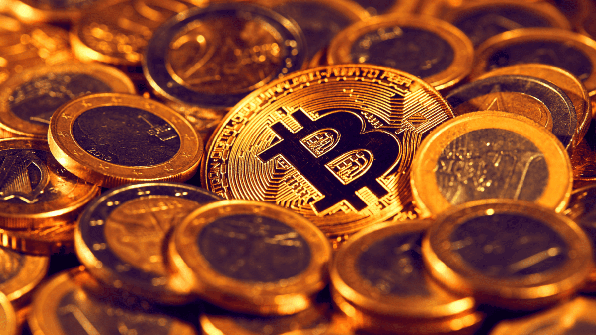 ¿Bitcoin en peligro? Los grandes inversores compran en masa ahora