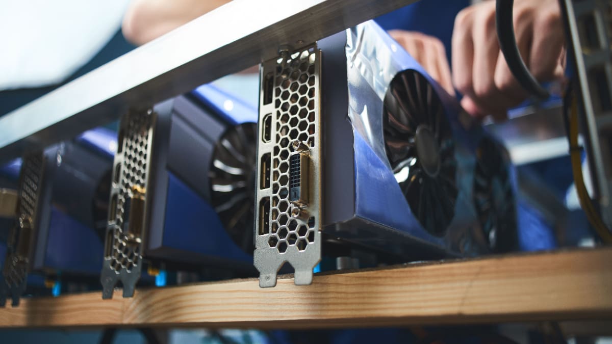 Aficionado de Bitcoin gana 250.000 € con un ordenador en casa