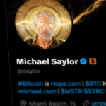 Polémica por Saylor tras gastar millones en un avión privado