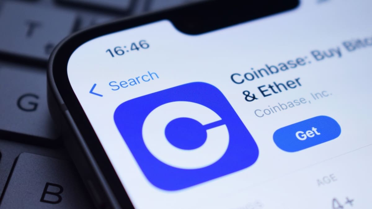 XRP, Cardano y Dogecoin atraen nuevo capital vía Coinbase