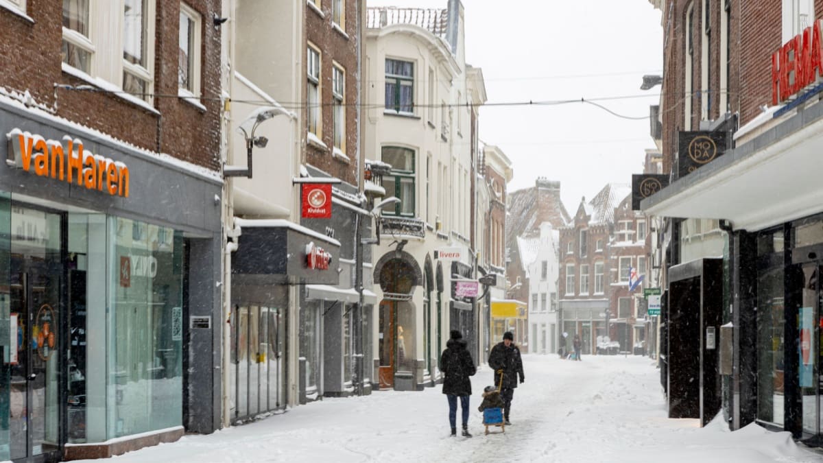 &iquest;Influye el clima en las criptomonedas? Esto ocurre con sol, lluvia y fr&iacute;o