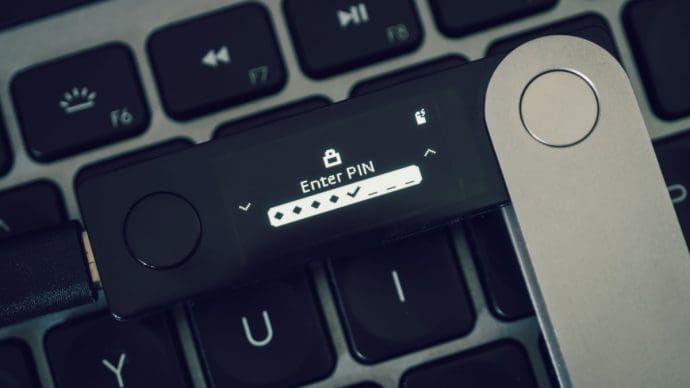 Datos de clientes expuestos tras filtración en socio de crypto wallet