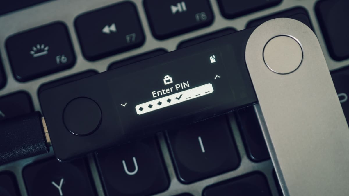 Datos de clientes expuestos tras filtraci&oacute;n en socio de crypto wallet