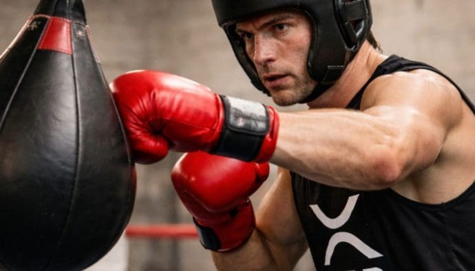 XRP sale de la zona de peligro: ¿Falsa alarma o calma antes de la tormenta?