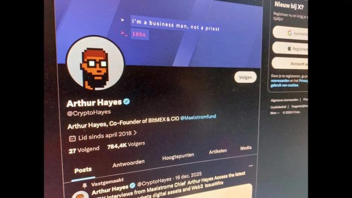 Arthur Hayes: “Bitcoin alerta de una crisis bancaria por la IA”