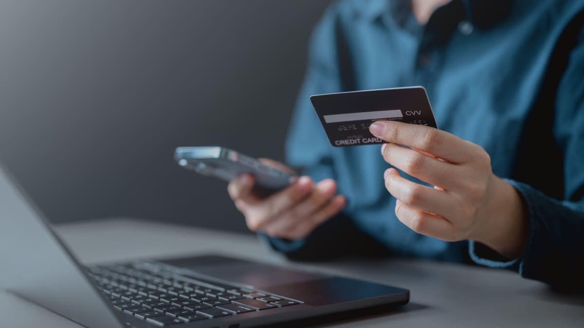 Wim (46) pierde más de €300.000 por fraude con crypto