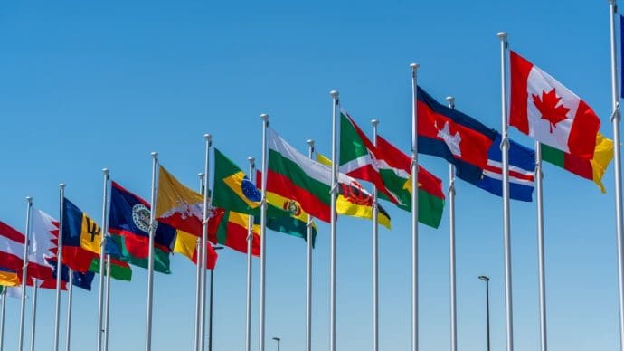 10 países que ya poseen Bitcoin: Crece la adopción estatal