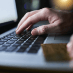 Robos cripto caen a mínimos tras un inicio de año dramático