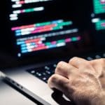 Inversor predice explosión de empleos por IA, mientras caen los despidos