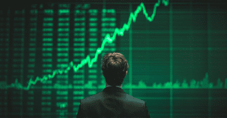 Chainlink grimpe fortement : un bot de trading affiche 95 % de gain