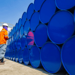 La atención se desplaza de oro y bitcoin hacia el petróleo: este es el motivo