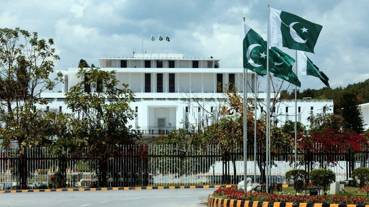 Pakist&aacute;n legaliza las criptomonedas y abre sus puertas al sector