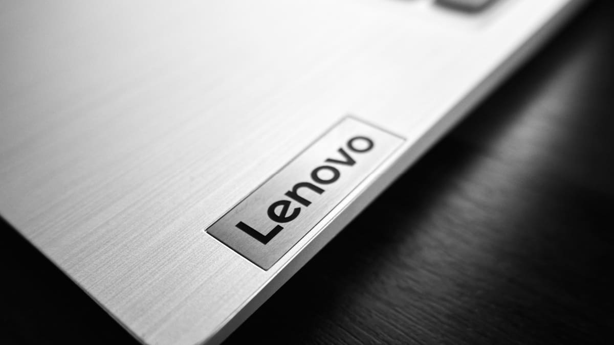 Lenovo se dispara un 109% en mayo por la demanda récord de servidores de IA