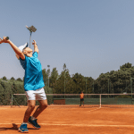 Un tesorero desvía 450.000€ de su club de tenis a criptos y apuestas