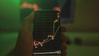 Bitcoin-Bot erzielt im Test 198 % Gewinn: Deutsche Anleger kopieren die Strategie