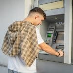 Detenido por estafar medio millón de euros usando cripto como cebo