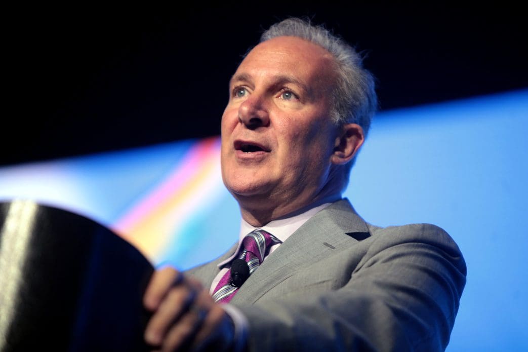 Goldexperte Peter Schiff warnt vor Bitcoin-Crash auf 20.000 Dollar