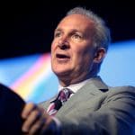 Goldexperte Peter Schiff warnt vor Bitcoin-Crash auf 20.000 Dollar