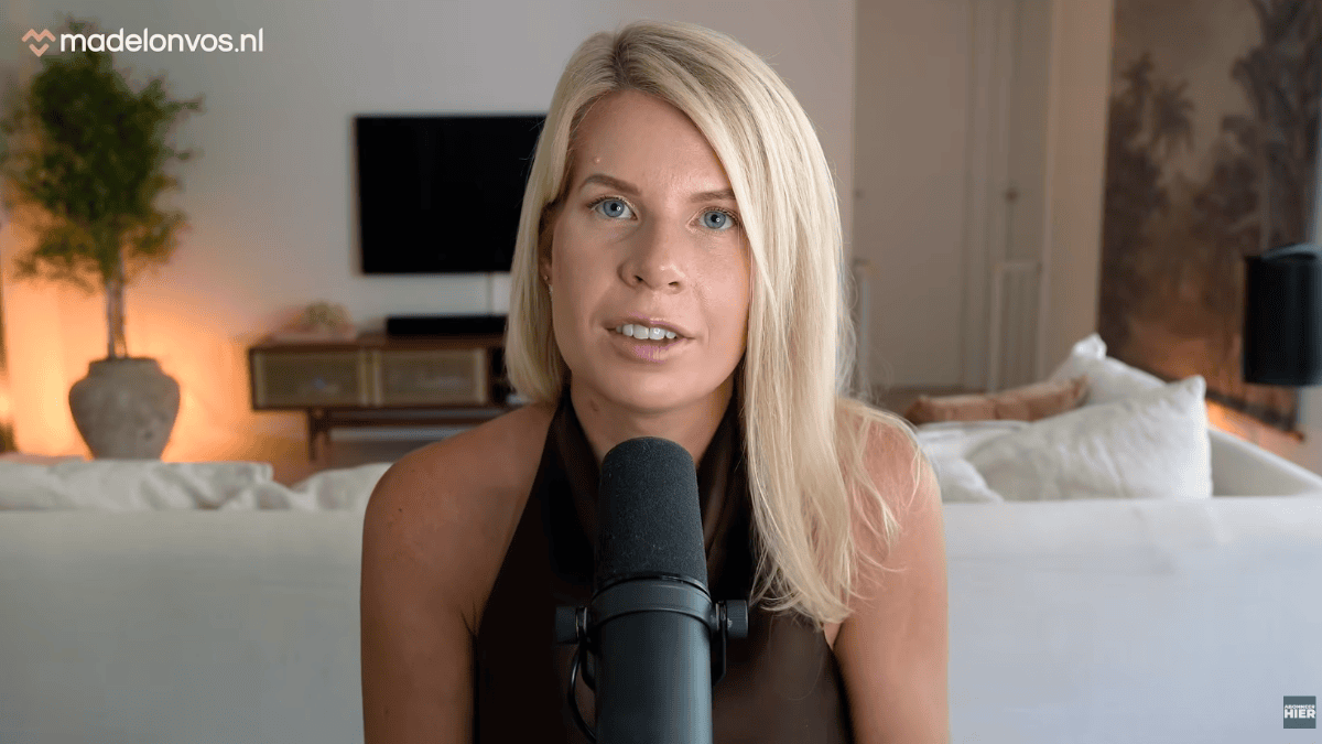 MAdelon-Vos-in-video-van-10-september
